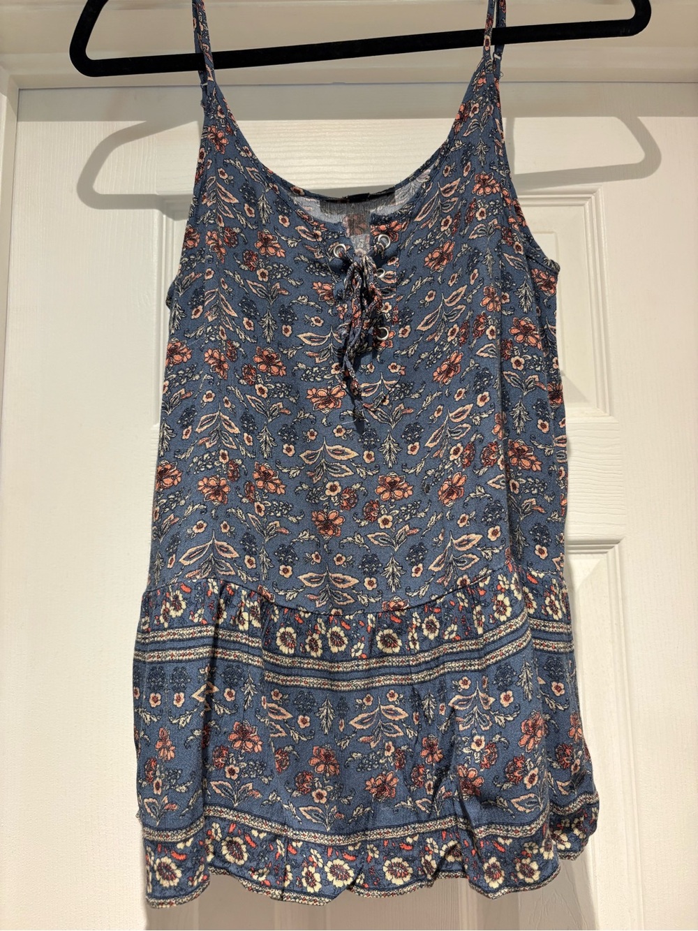 American Eagle Outfitters Blue Floral Lace-Up Cami